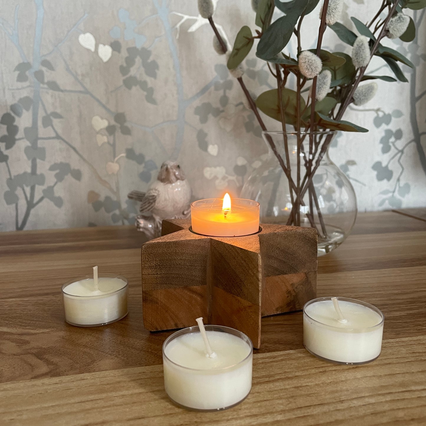 Pack of Tea Lights in Organza Bag Cosy Cashmere & Winter Musk